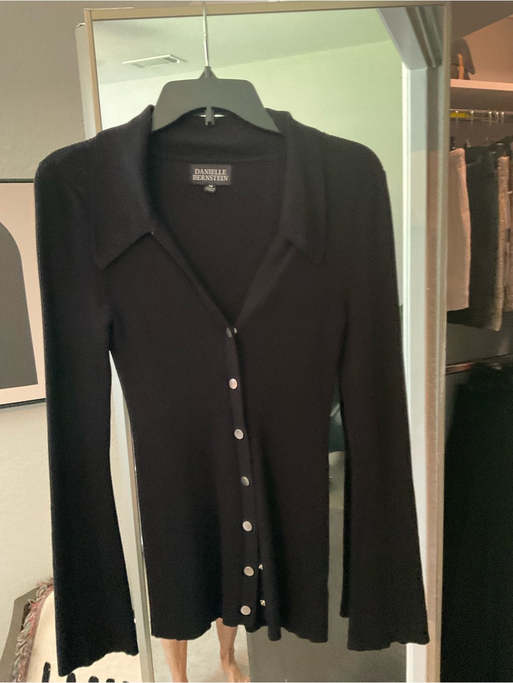 DANIELLE BERNSTEIN Black Long-Sleeve Button Front Knit Dress